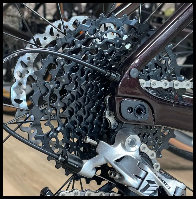 Giant Revolt Advanced 1 Large Cordovan 2023-4